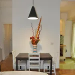 Mary's House * Rom